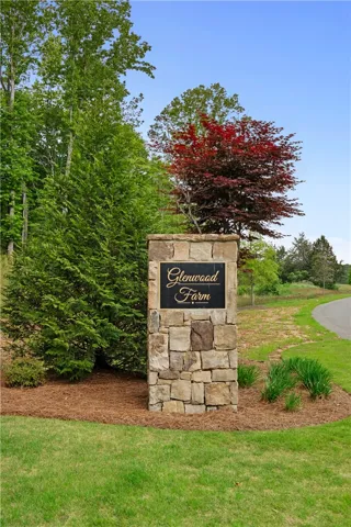 4040 Glenwood Court, Auburn, Alabama 36830