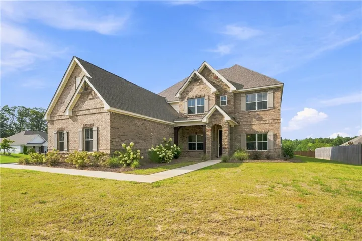 856 Violet Lane, Opelika, Alabama 36801