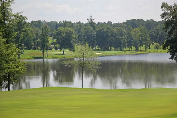 Summerlin Residents receive waived social membership initiation fee at Saugahatchee Country Club