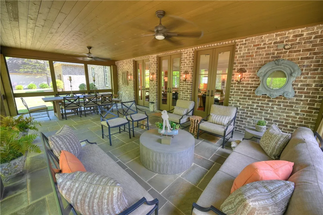 So much more room to entertain and enjoy!