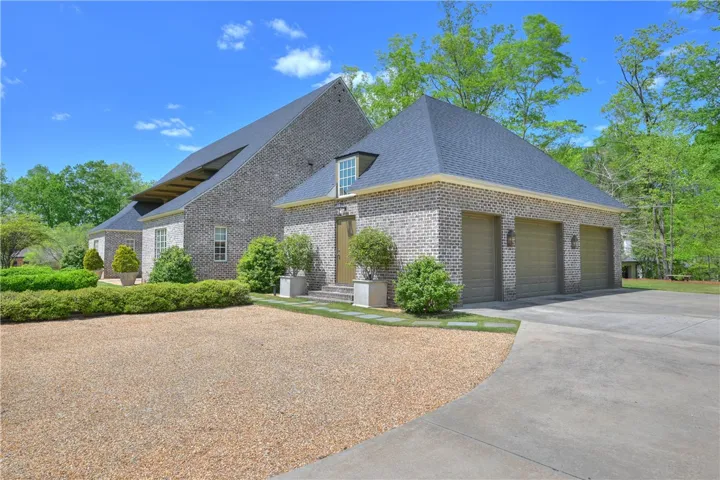 This home boasts a 2.5 car garage that has insulated garage doors.