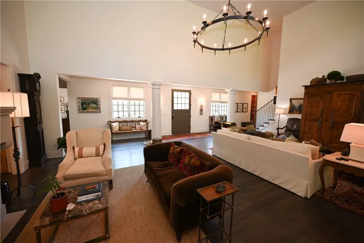 The perfect hosting home!