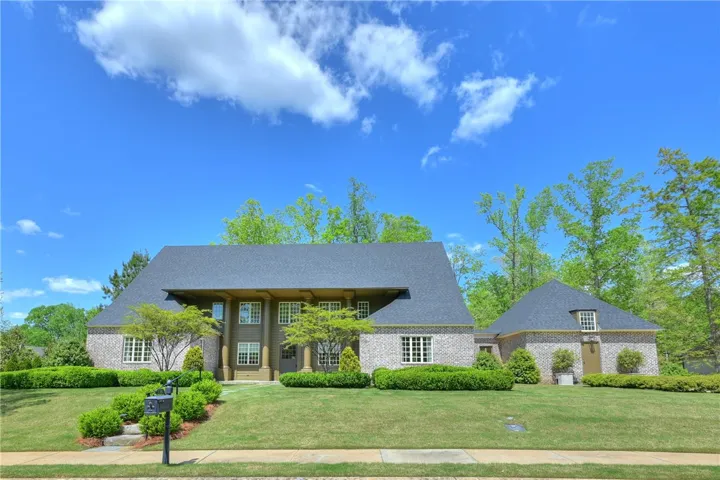 Welcome to 1707 Candler Way!