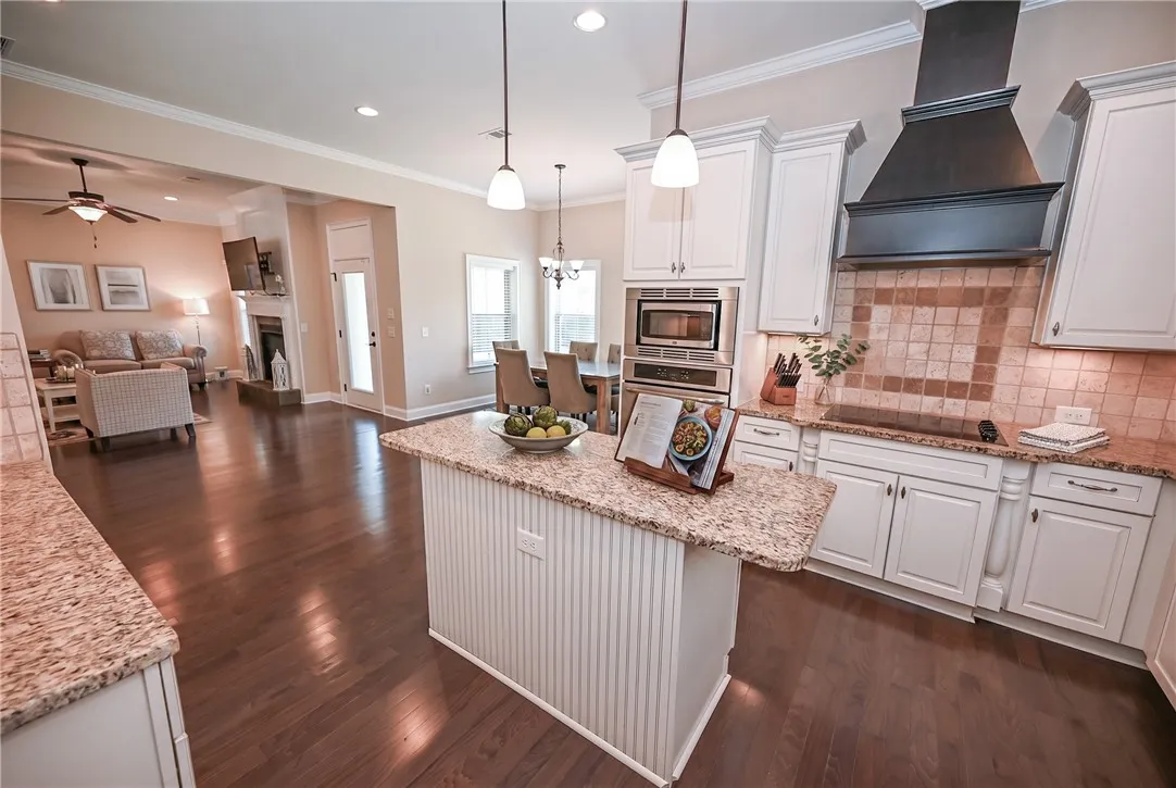 DIGITALLY STAGED Kitchen