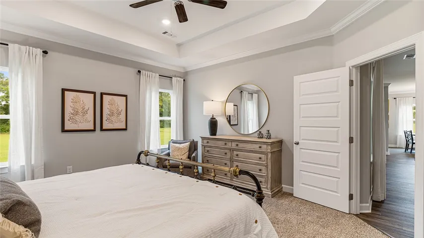 2195 Bluebird Drive, Auburn, Alabama 36879