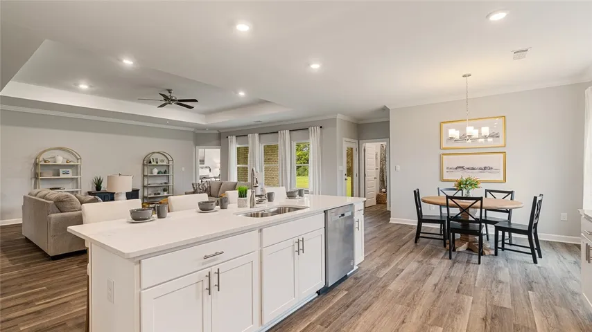 2195 Bluebird Drive, Auburn, Alabama 36879
