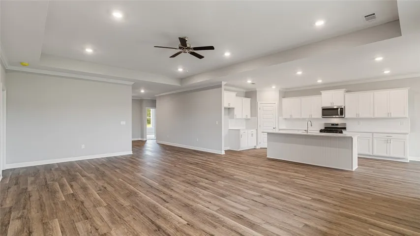 2194 Bluebird Drive, Auburn, Alabama 36879