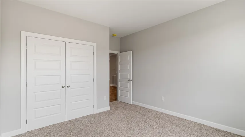 2194 Bluebird Drive, Auburn, Alabama 36879