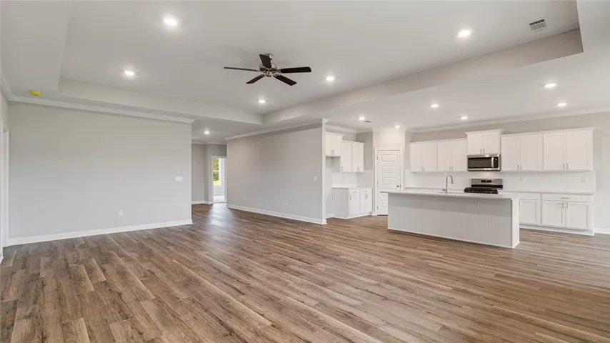 2194 Bluebird Drive, Auburn, Alabama 36879