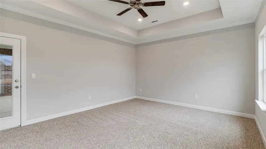 2194 Bluebird Drive, Auburn, Alabama 36879