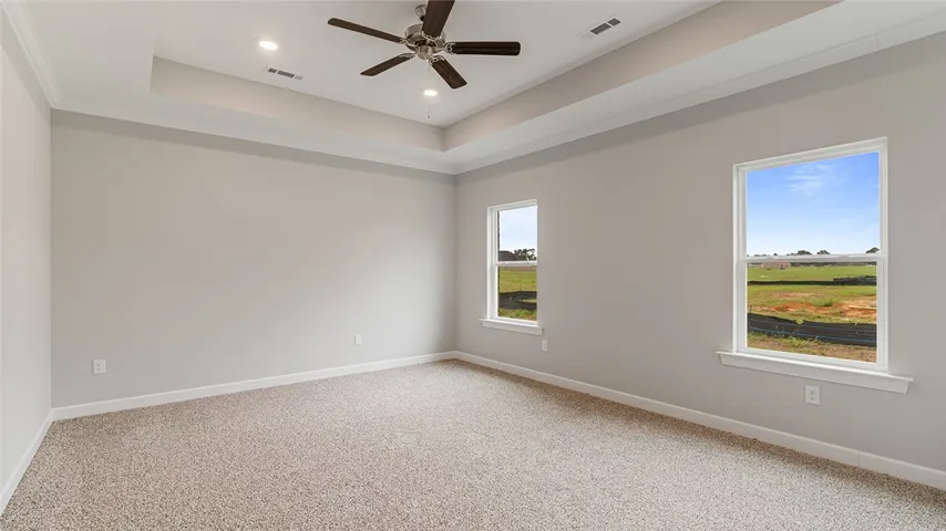 2194 Bluebird Drive, Auburn, Alabama 36879