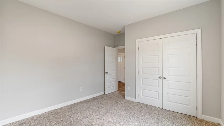 2194 Bluebird Drive, Auburn, Alabama 36879