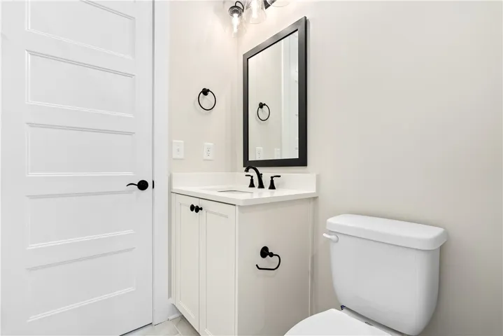 2046 Dawson Corner Loop, Auburn, Alabama 36832
