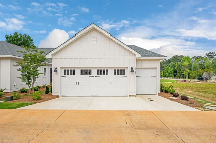 3048 Yards Lane, Opelika, Alabama 36801
