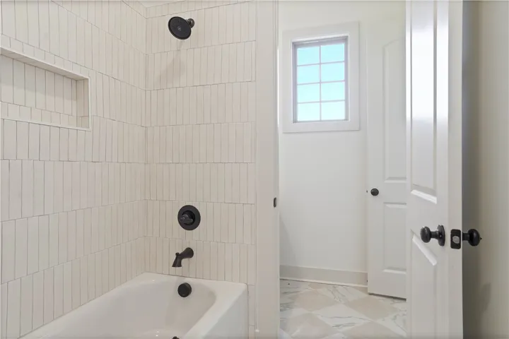 Jack-N-Jill bathroom - 1st floor
