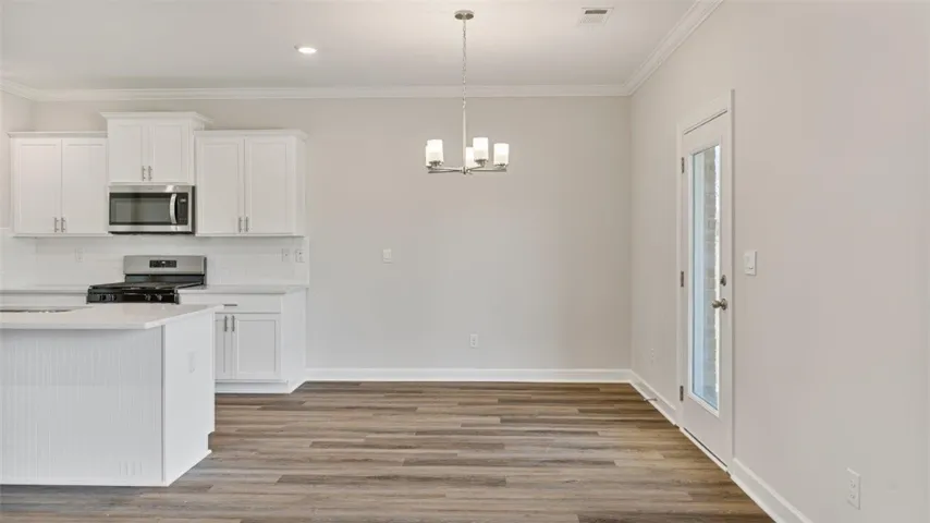 2176 Bluebird Drive, Auburn, Alabama 36830