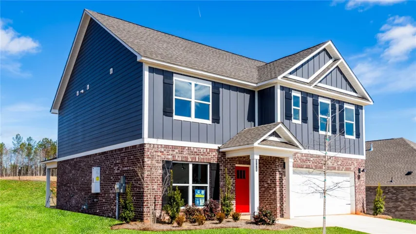 2176 Bluebird Drive, Auburn, Alabama 36830