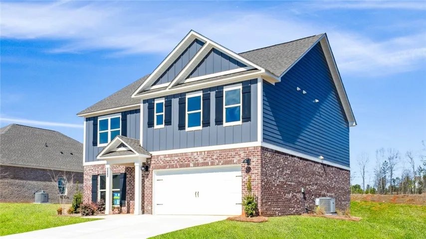 2176 Bluebird Drive, Auburn, Alabama 36830