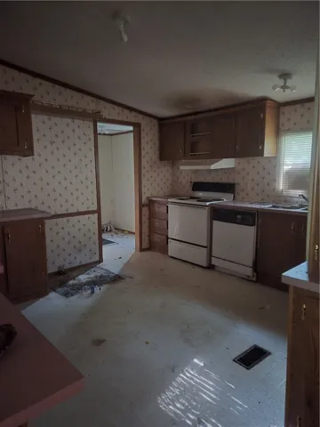 333 Lee Road 432 N/a, Smiths Station, Alabama 36877