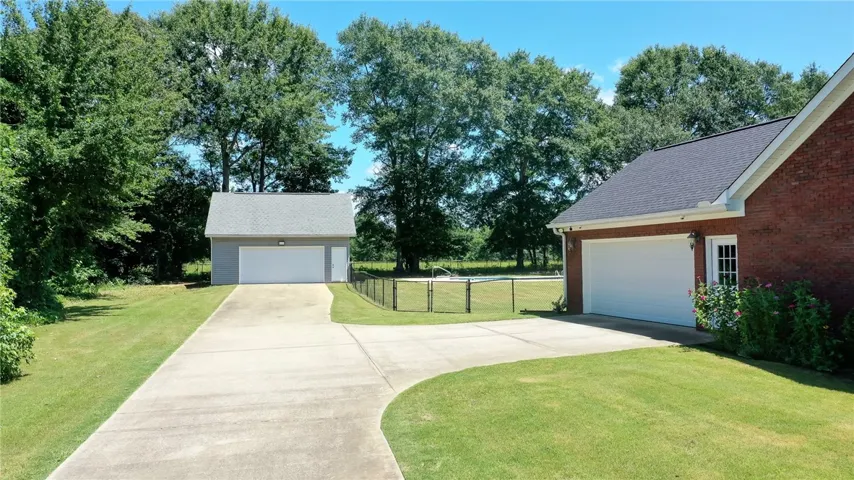 778 Lee Road 483 N/a, Opelika, Alabama 36804