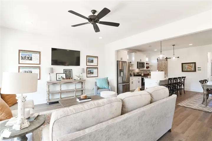 EXAMPLE of a Toby B - Living Room.  All plans, pricing, & specifications are subject to change without notice.
