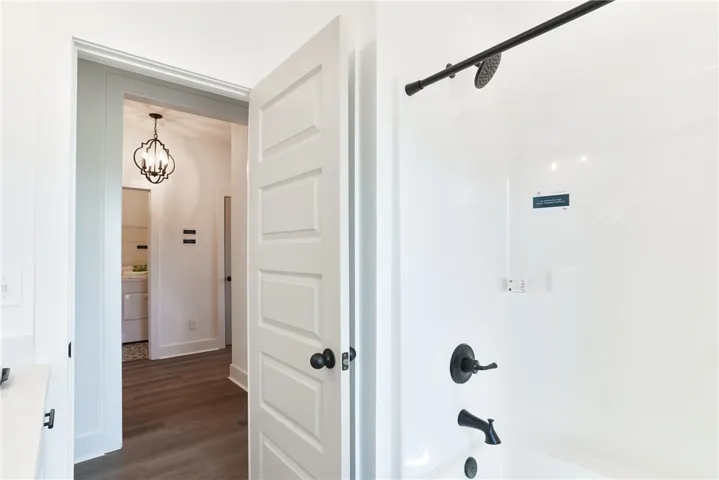 EXAMPLE of a Toby B - Spare Bathroom.  All plans, pricing, & specifications are subject to change without notice.