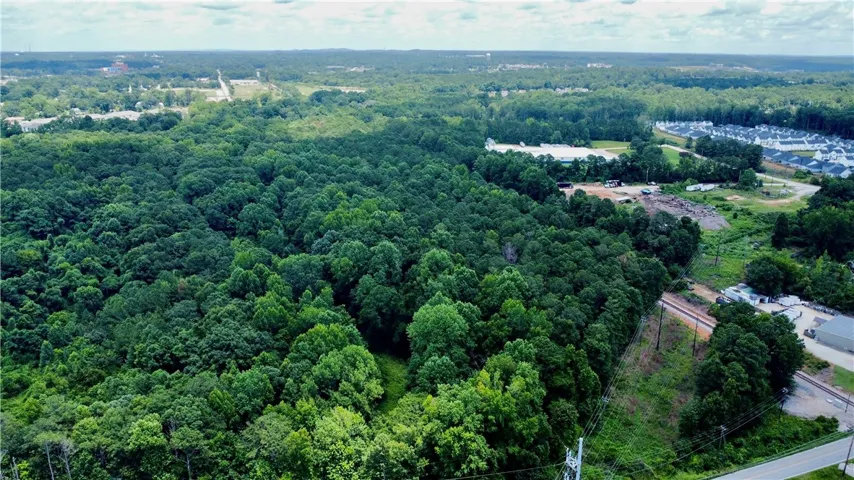 0000 Airport Road, Opelika, Alabama 36801