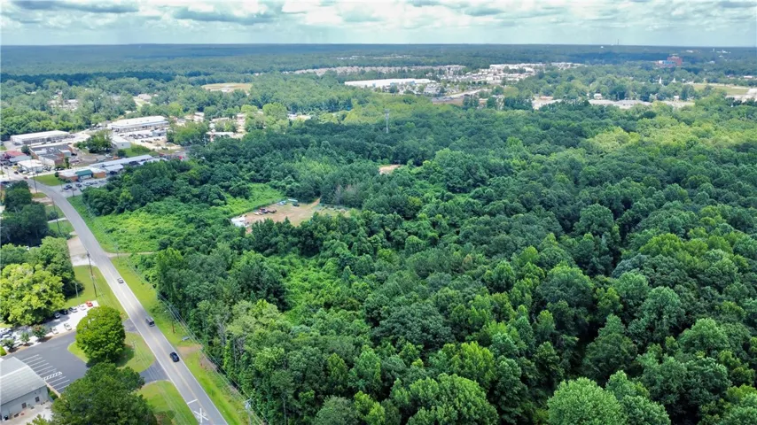 0000 Airport Road, Opelika, Alabama 36801