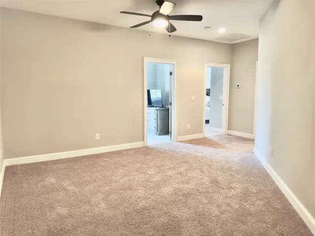 1718 W Farmville Road, Auburn, Alabama 36830