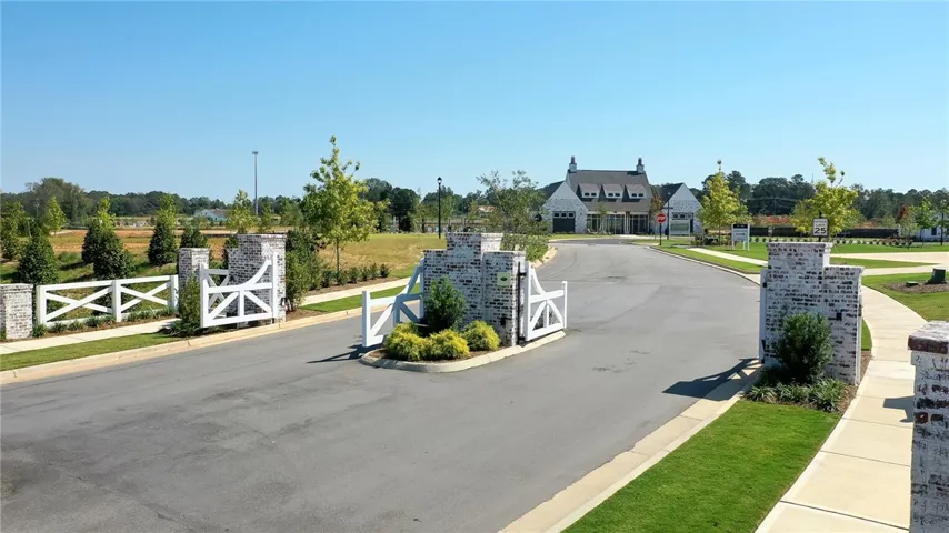 DAWSON CORNER GATED ENTRANCE