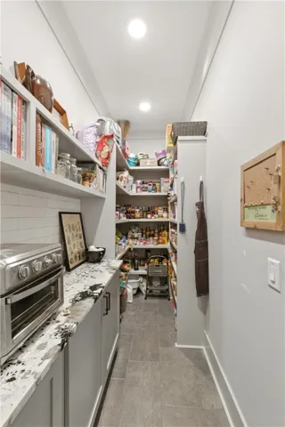 Scullery/ Walk In Pantry for prep and storage