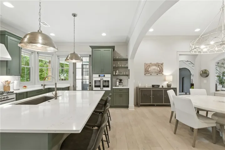 Kitchen , Dining, Living combo