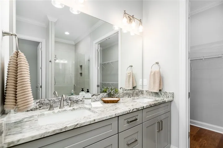 3044 Crestmont Court, Opelika, Alabama 36801