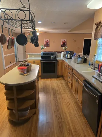 1028 Lamb Addition Street, Valley, Alabama 36854