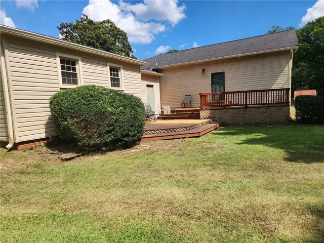 1028 Lamb Addition Street, Valley, Alabama 36854