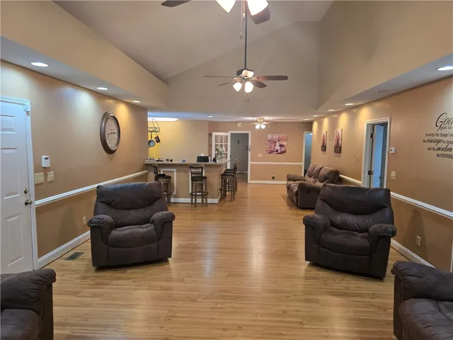 1028 Lamb Addition Street, Valley, Alabama 36854
