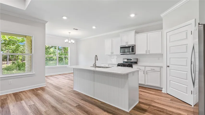 2159 Bluebird Drive, Auburn, Alabama 36879