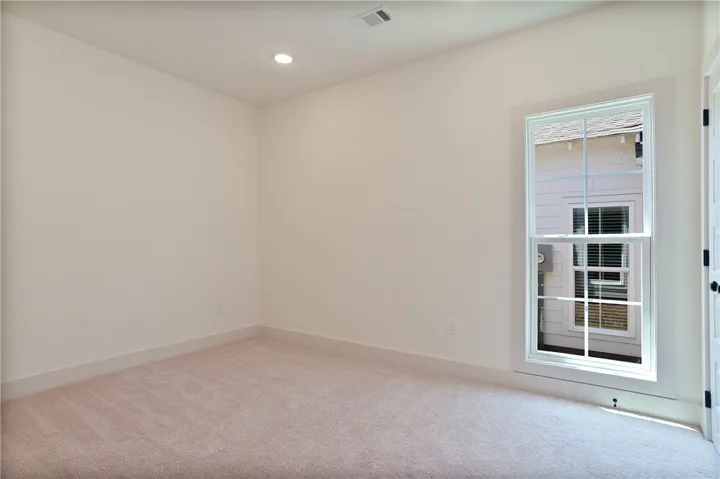 1061 Hunters Way, Opelika, Alabama 36801
