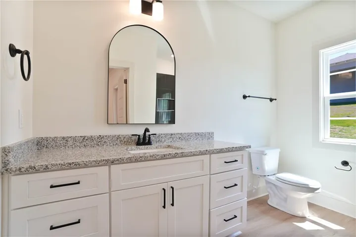 1061 Hunters Way, Opelika, Alabama 36801