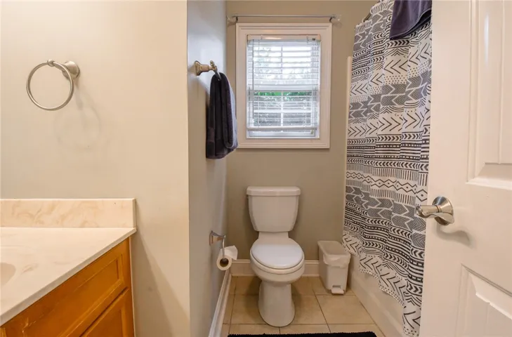 187 Falling Leaf Lane, Auburn, Alabama 36830