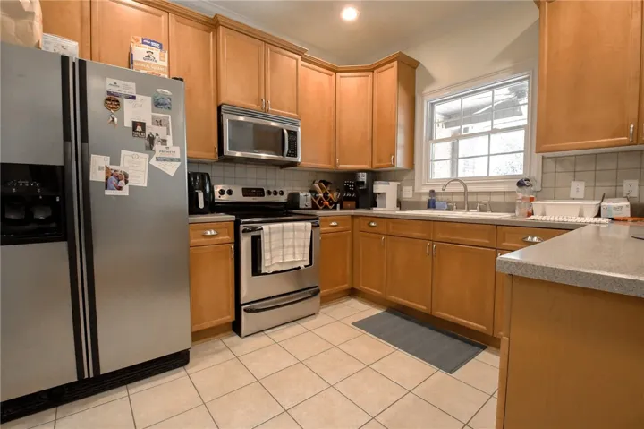 187 Falling Leaf Lane, Auburn, Alabama 36830