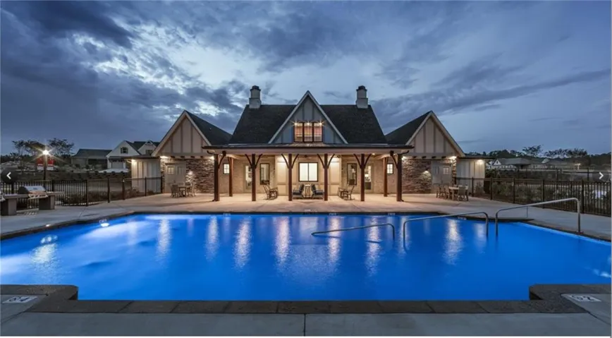 neighborhood pool