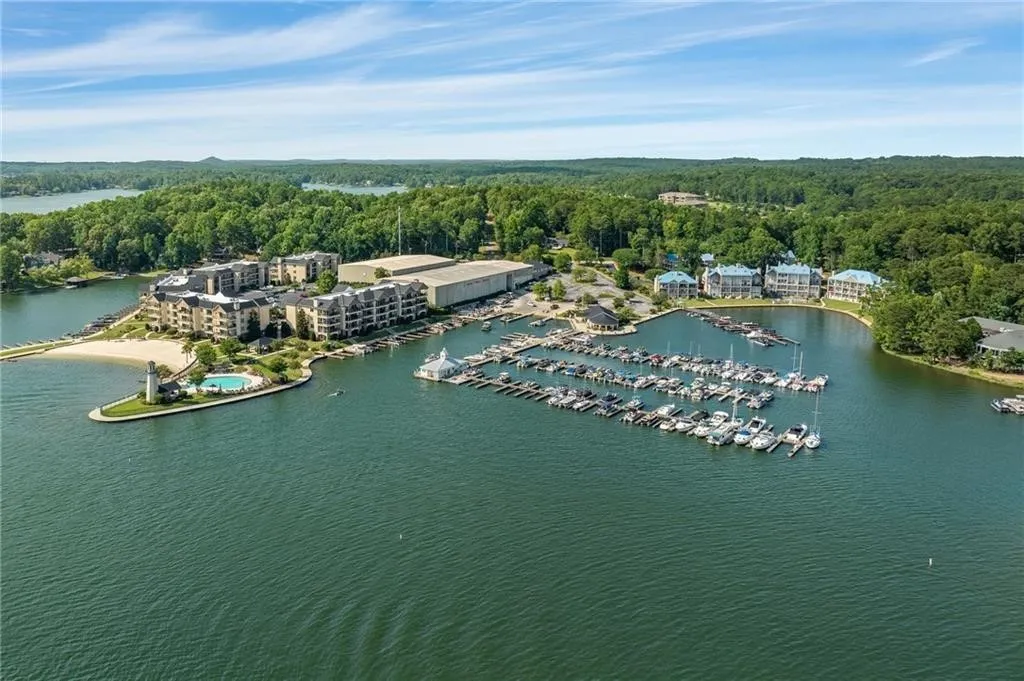 Harbor Point Marina