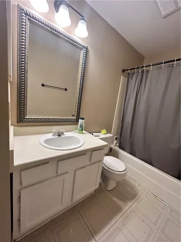 1064 Stonegate Drive C, Auburn, Alabama 36832
