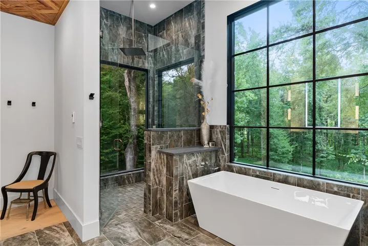 3020 Bridle Creek Circle, Auburn, Alabama 36830