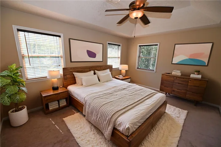 Bedroom
Virtually Staged