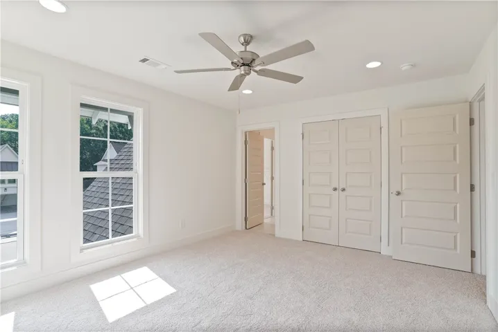 Primary Bedroom
Example of a completed Trent Plan