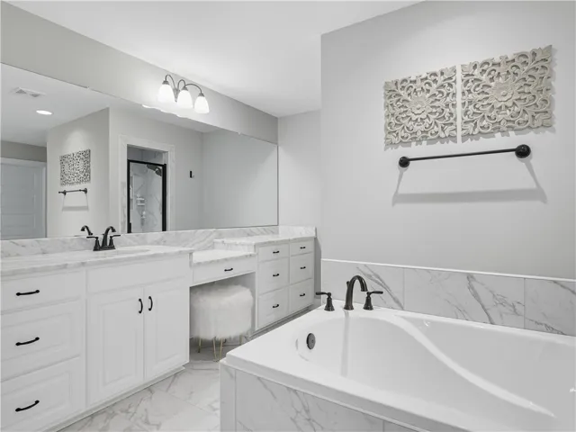 Primary Suite (Downstairs)