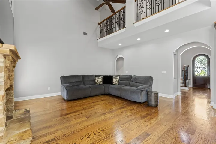Greatroom with catwalk