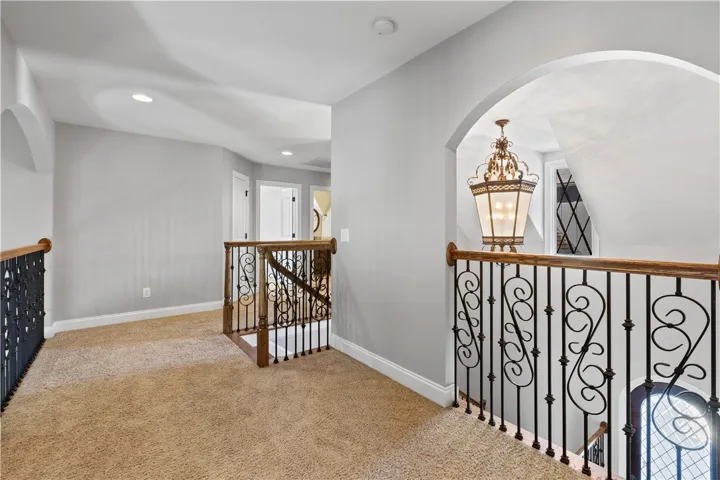 2nd floor catwalk